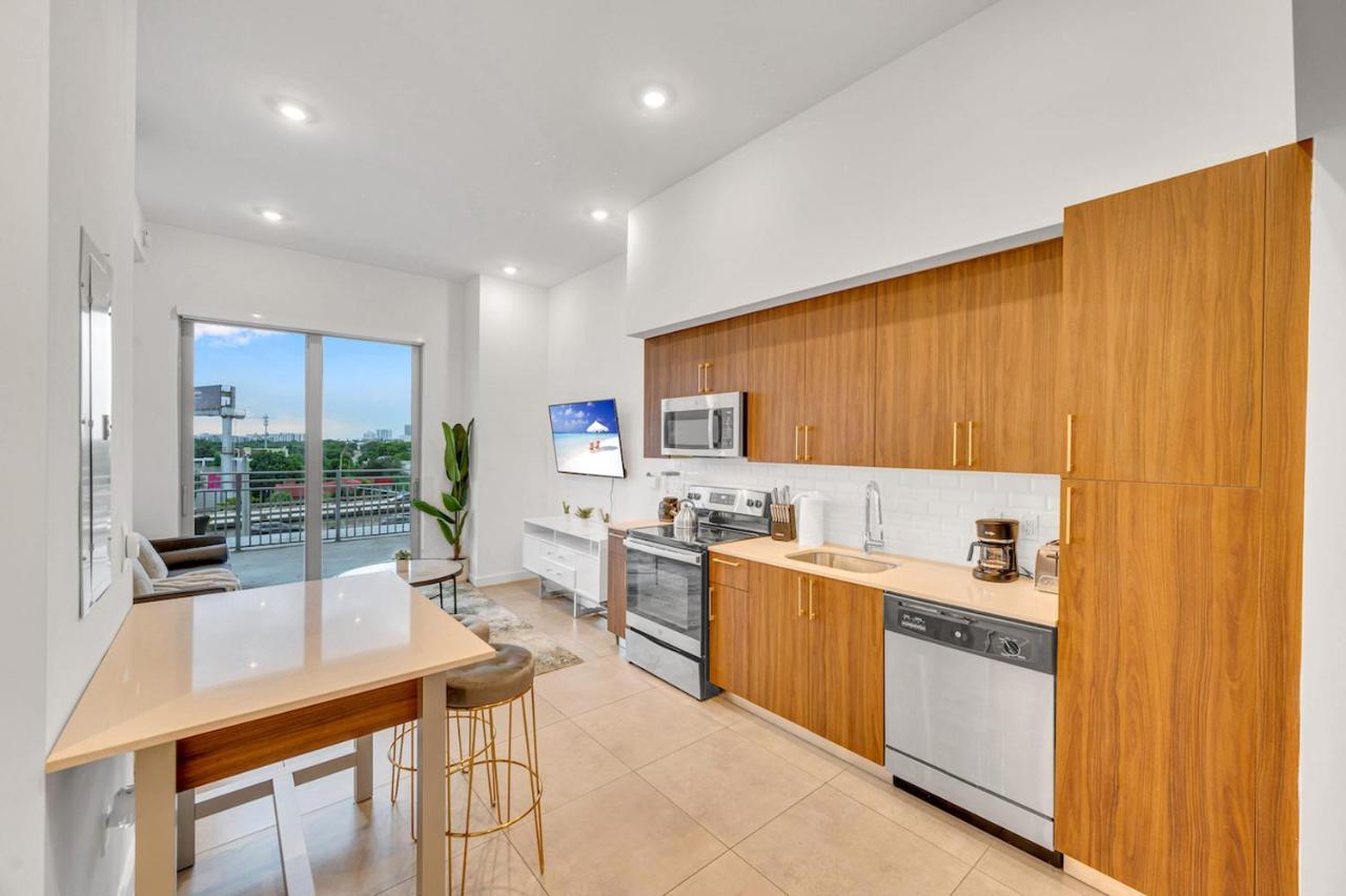 Apartamento Modern Unit In Downtown With Free Parking *